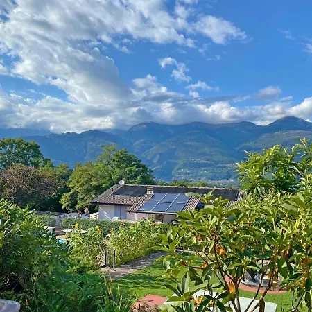 아파트 Sole 1 Terrassen Mit Pool Og 콜리코