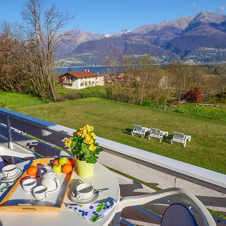 아파트 Sole 1 Terrassen Mit Pool Og